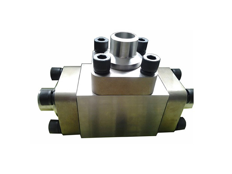 Tee flange